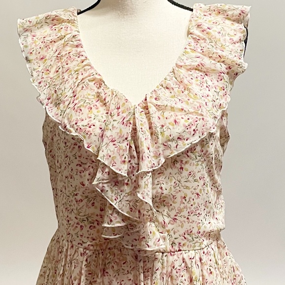 Dresses & Skirts - Sleeveless Ruffle Floral Print Mini Dress Sz M